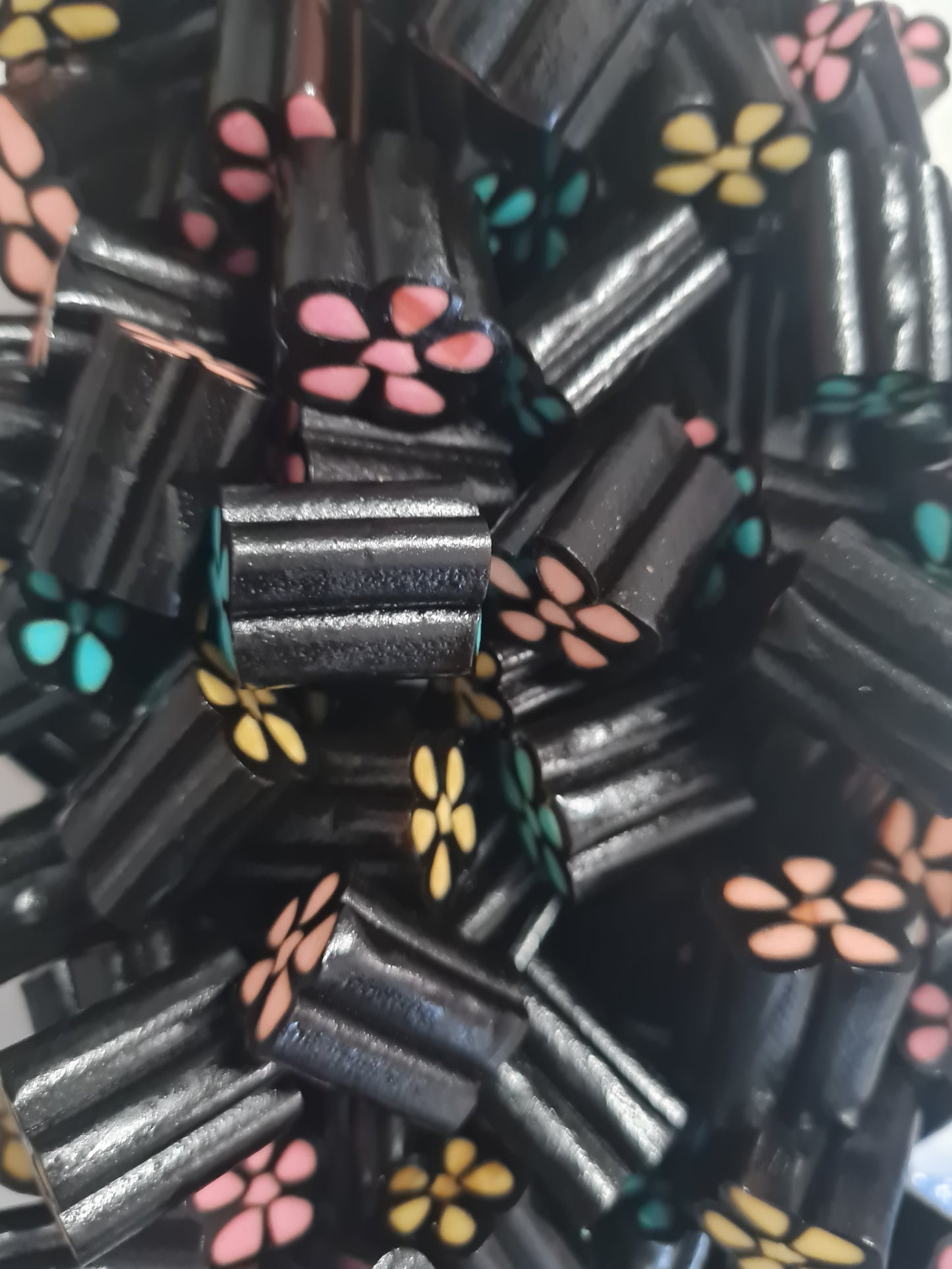 Mini câble fleur réglisse (100g)