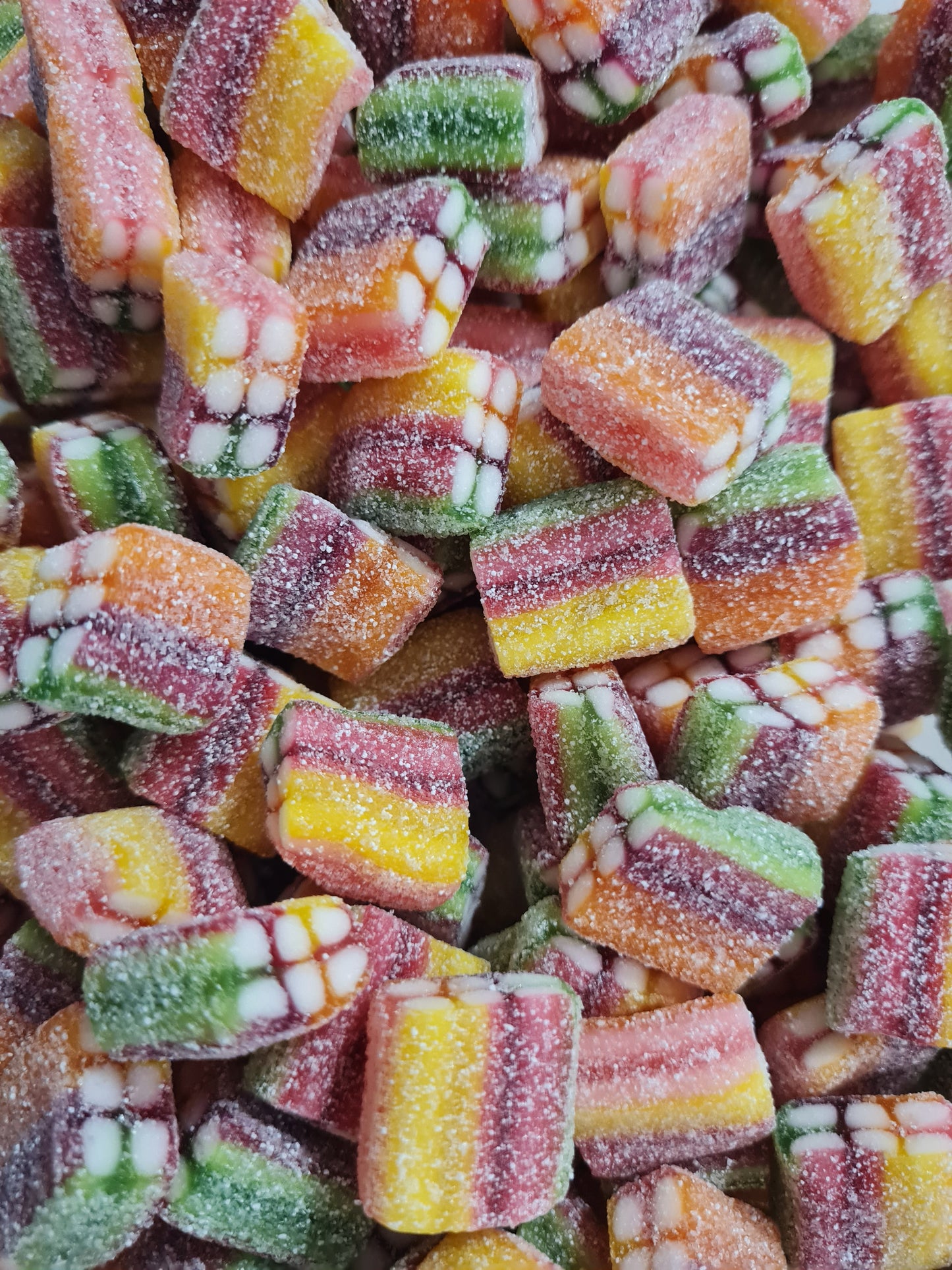 Pixel fruit (100g)