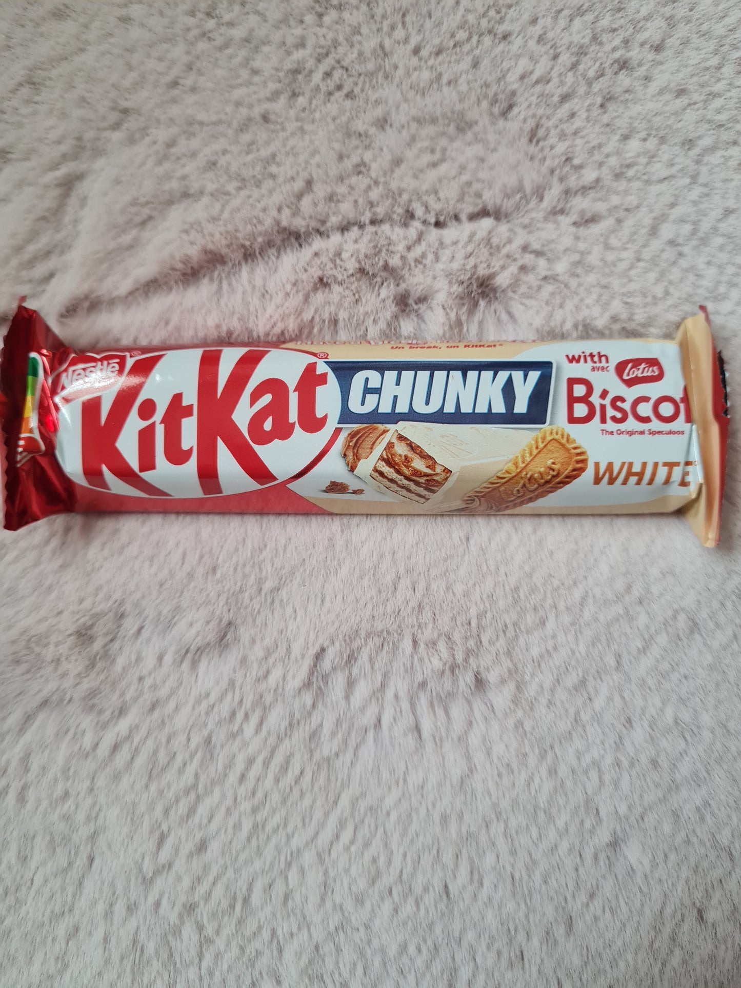 Kit kat speculoos chocolat blanc ( unité)